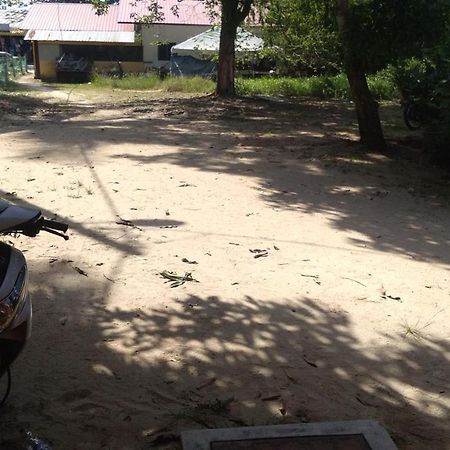Nipahmas Chalet Pekan Pangkor Luaran gambar