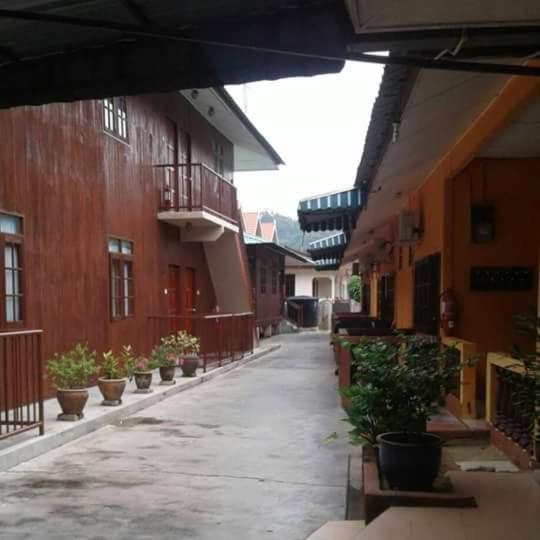 Nipahmas Chalet Pekan Pangkor Luaran gambar