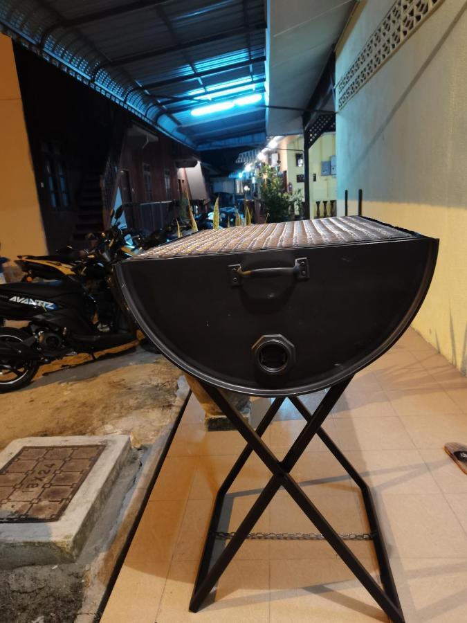 Nipahmas Chalet Pekan Pangkor Luaran gambar